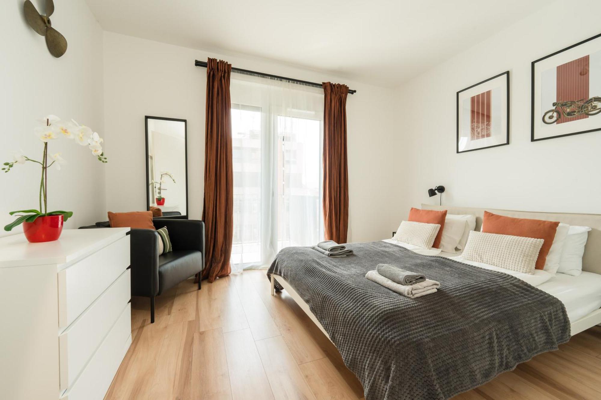 Brand New Modern Apartment-2 Rooms-Balcony-Garage Budapest Bagian luar foto