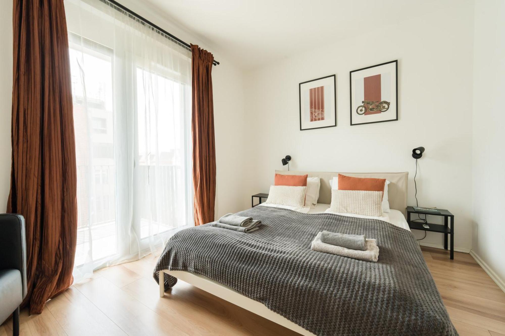 Brand New Modern Apartment-2 Rooms-Balcony-Garage Budapest Bagian luar foto