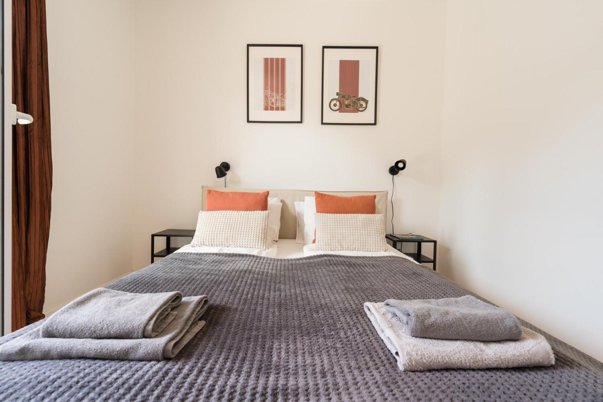 Brand New Modern Apartment-2 Rooms-Balcony-Garage Budapest Bagian luar foto